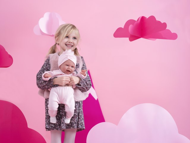 Llorens Dolls Crying Lala Llorona Doll 42 cm-Pink (view 11)